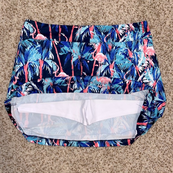 FLAMINGO PALM GOLF SKIRT / SHORTS (SKORTS) | EXCELLENT CONDITION | STRETCHY | M - Picture 3 of 5